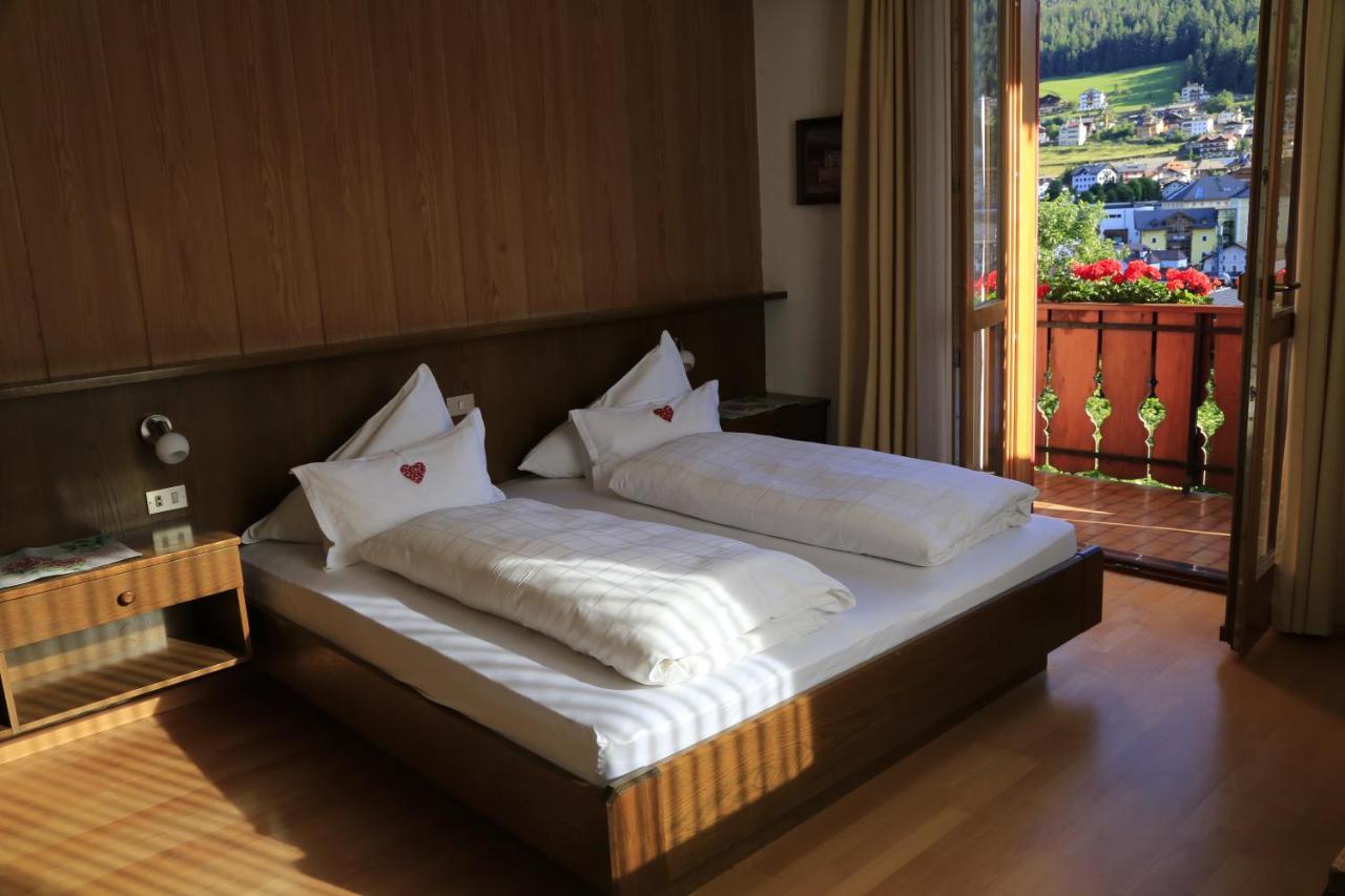 Garni Panoramik Hotel Ortisei Kültér fotó