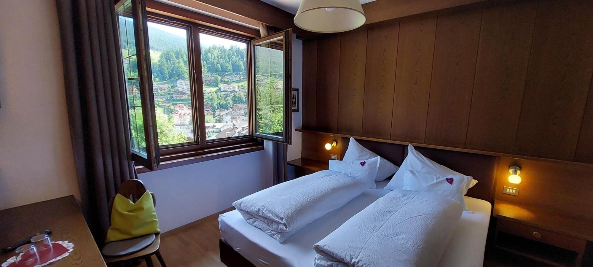 Garni Panoramik Hotel Ortisei Kültér fotó